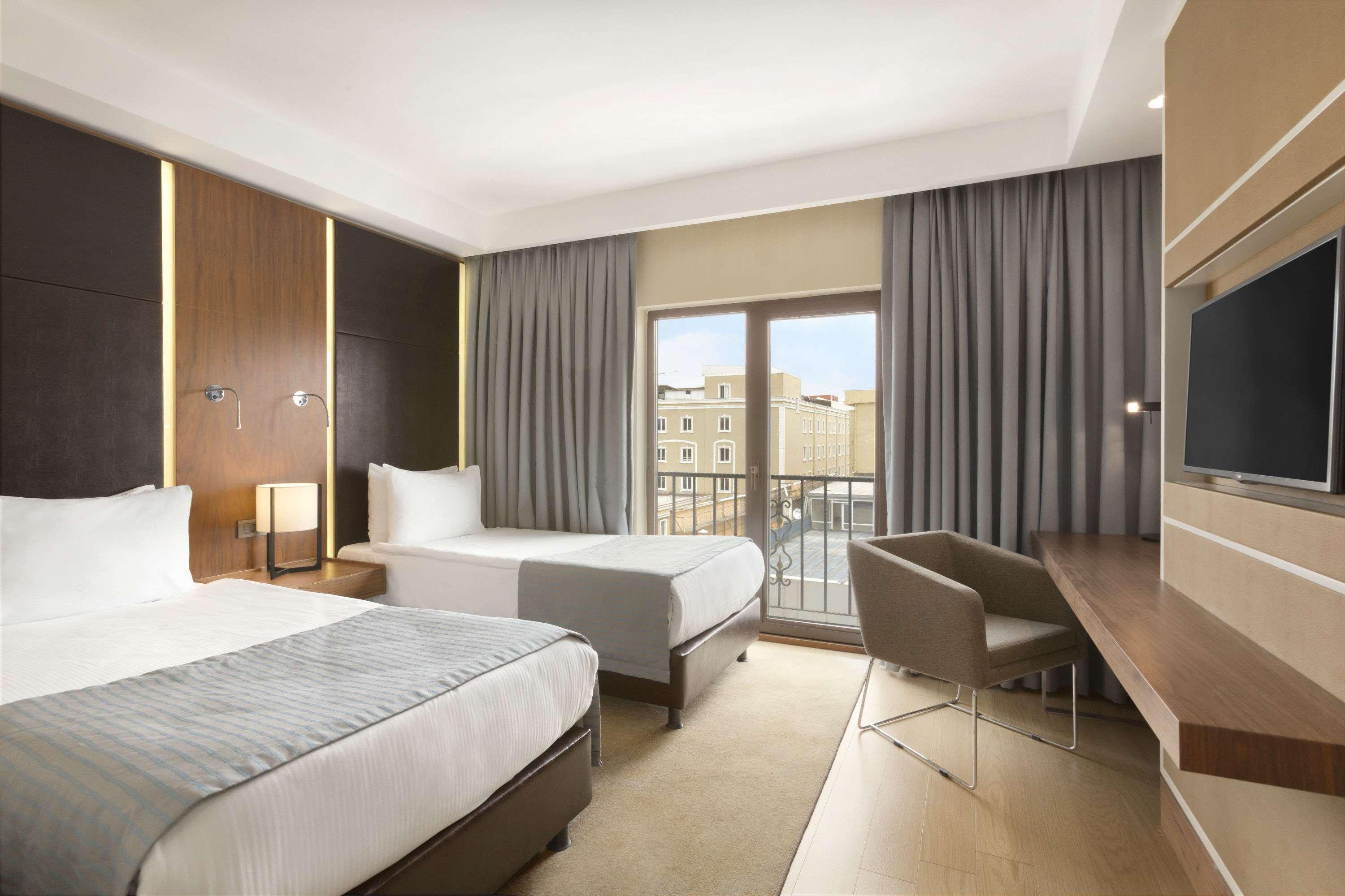 Ramada By Wyndham Istanbul Florya Hotel Luaran gambar